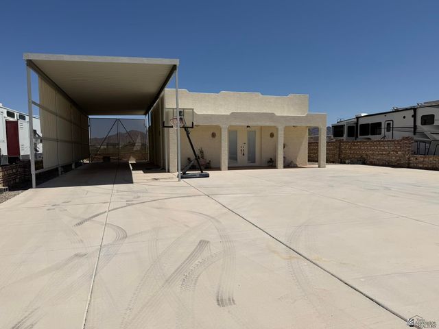 13351 S Onammi Ave, Yuma, AZ 85367