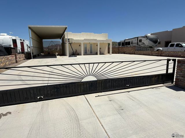 13351 S Onammi Ave, Yuma, AZ 85367