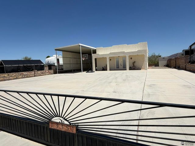 13351 S Onammi Ave, Yuma, AZ 85367