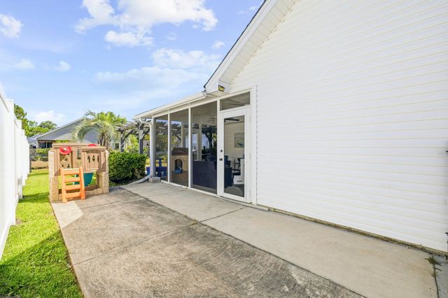 305 Worthington Circle, Myrtle Beach, SC 29588