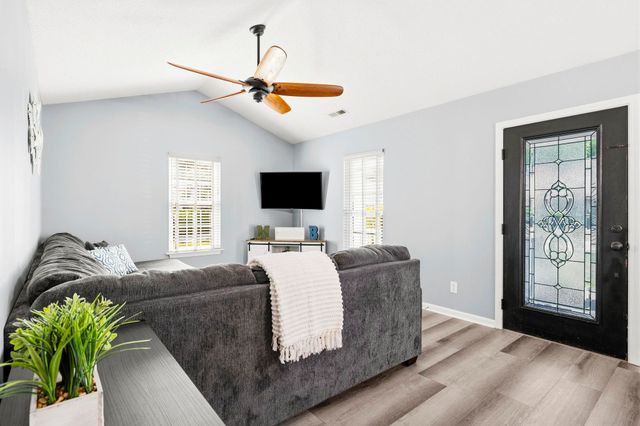 305 Worthington Circle, Myrtle Beach, SC 29588