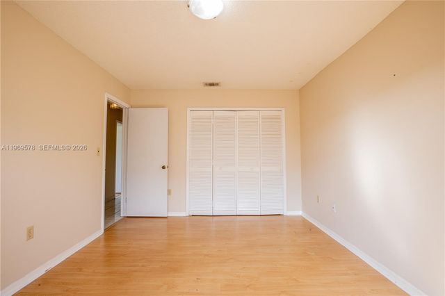 8531 SW 12th St, Miami, FL 33144