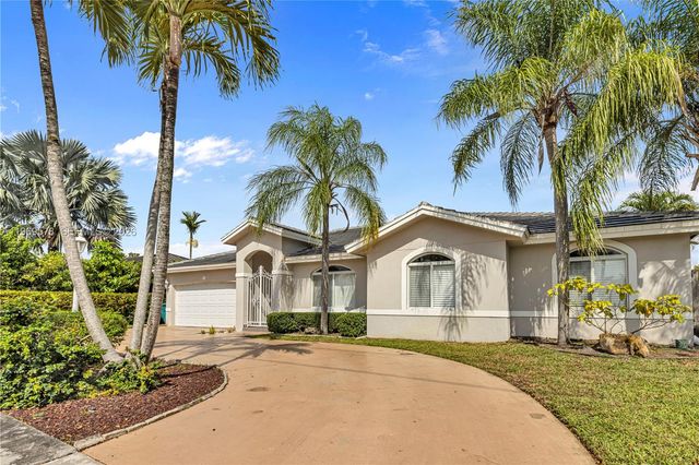 8531 SW 12th St, Miami, FL 33144