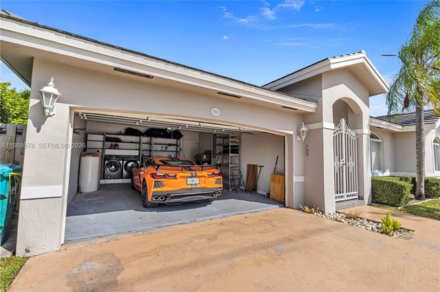 8531 SW 12th St, Miami, FL 33144