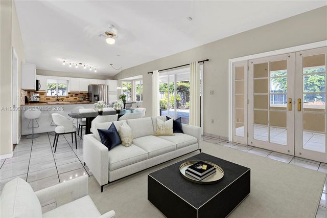 8531 SW 12th St, Miami, FL 33144