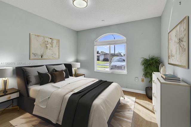 8531 SW 12th St, Miami, FL 33144