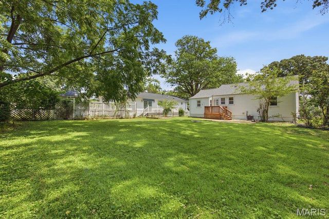 1367 Spellman Avenue, Crestwood, MO 63126