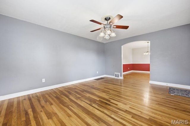 1367 Spellman Avenue, Crestwood, MO 63126