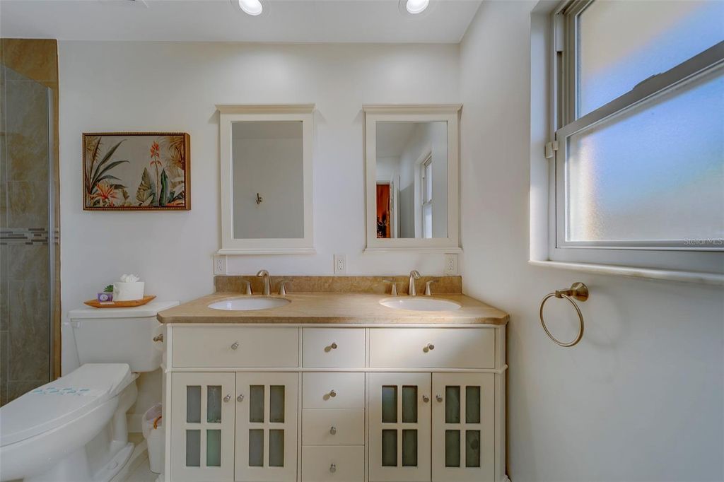 Image 39 of property listing at 14557 ANCHORAGE CIRCLE, Seminole, FL 33776