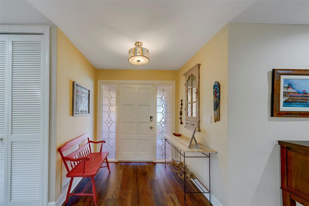 Image 6 of property listing at 14557 ANCHORAGE CIRCLE, Seminole, FL 33776