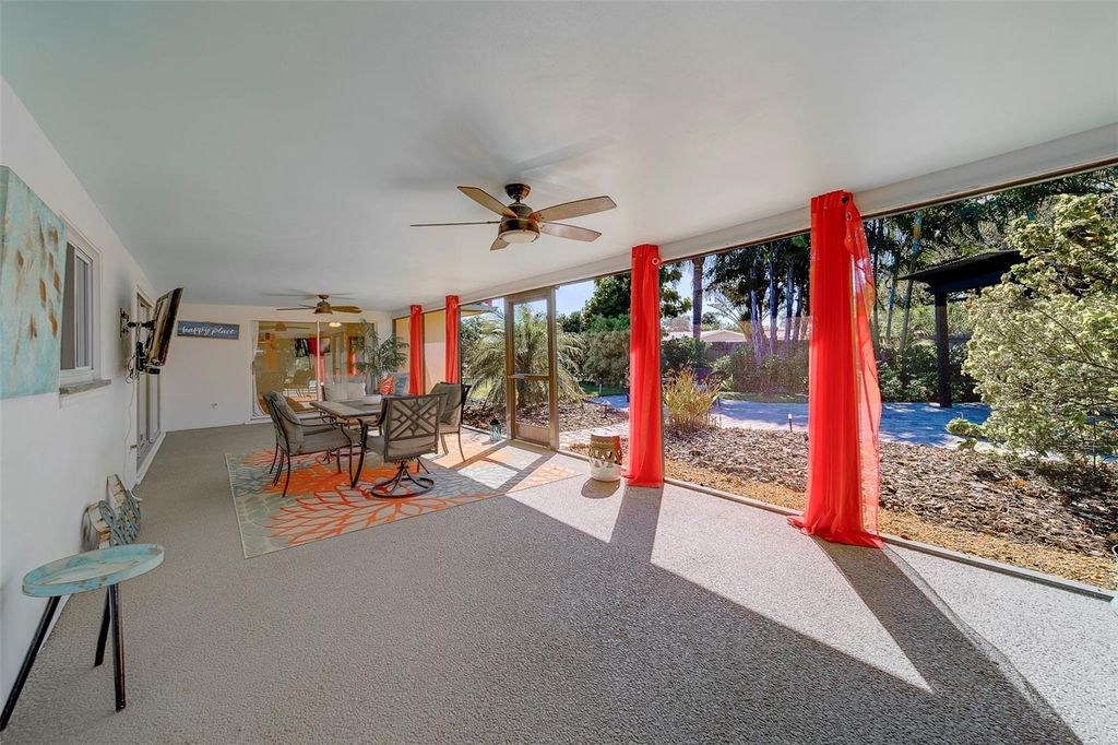 Image 53 of property listing at 14557 ANCHORAGE CIRCLE, Seminole, FL 33776