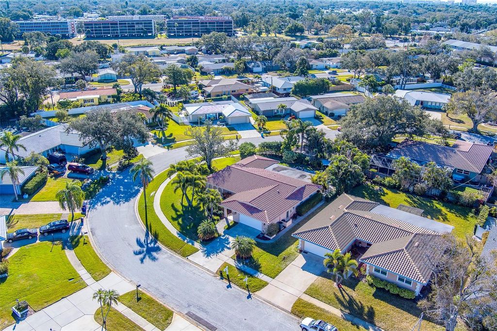 Image 77 of property listing at 14557 ANCHORAGE CIRCLE, Seminole, FL 33776