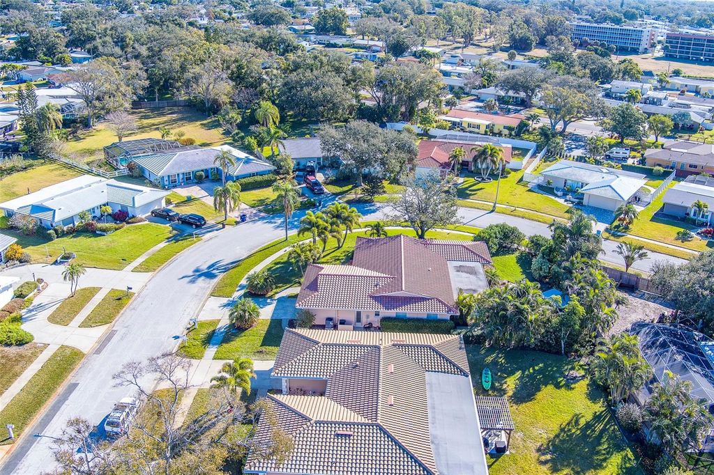 Image 78 of property listing at 14557 ANCHORAGE CIRCLE, Seminole, FL 33776