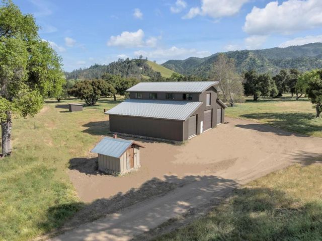 770 Limekiln Road, Hollister, CA 95023