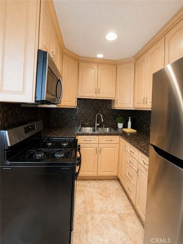 14653 Limedale, Los Angeles, CA 91402