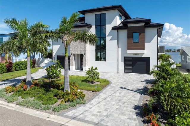 7973 CAUSEWAY BOULEVARD N, St Petersburg, FL 33707