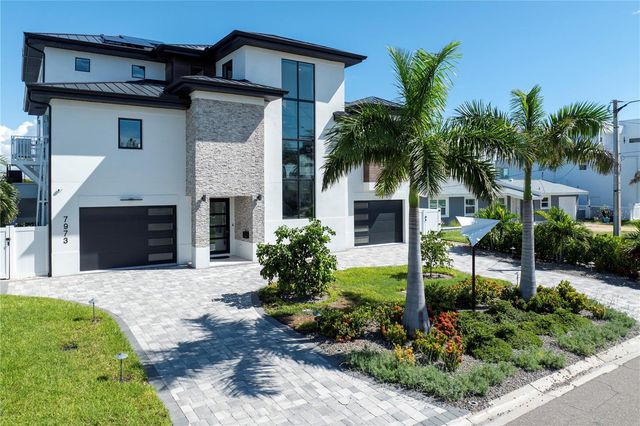 7973 CAUSEWAY BOULEVARD N, St Petersburg, FL 33707