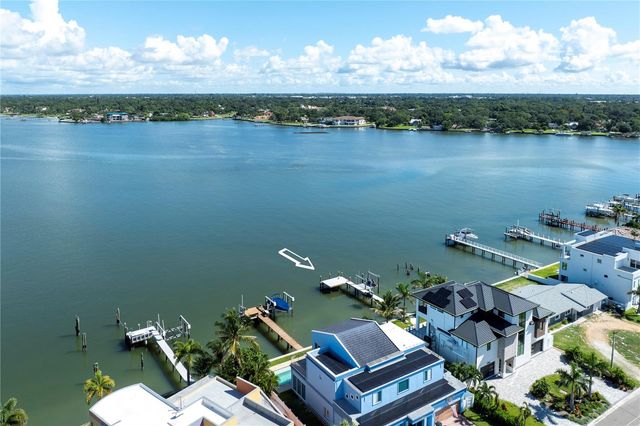7973 CAUSEWAY BOULEVARD N, St Petersburg, FL 33707