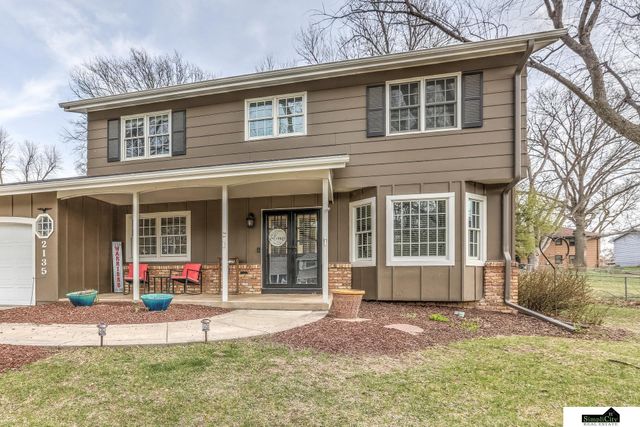 2135 S 113 Avenue, Omaha, NE 68144