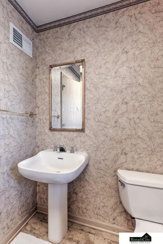 2135 S 113 Avenue, Omaha, NE 68144