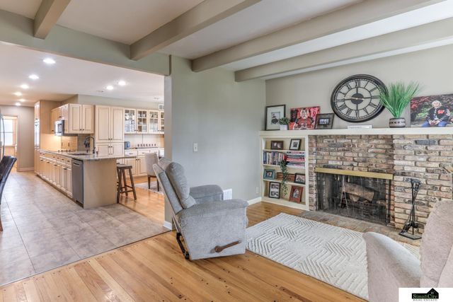 2135 S 113 Avenue, Omaha, NE 68144