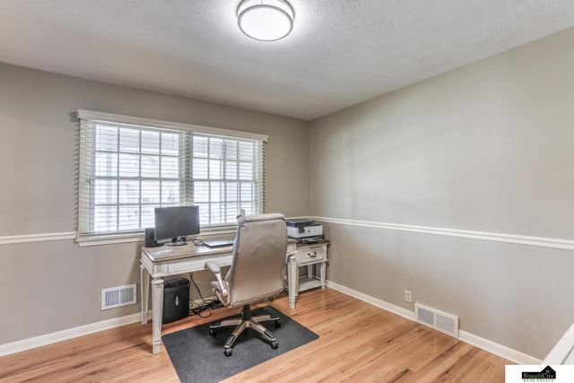 2135 S 113 Avenue, Omaha, NE 68144