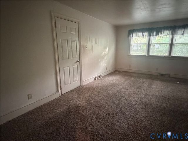 1308 Tabb Ave, Hopewell, VA 23860