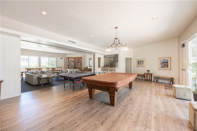 10110 Melinda Way 4, Northridge, CA 91325