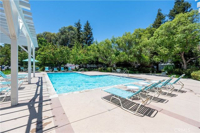 10110 Melinda Way 4, Northridge, CA 91325