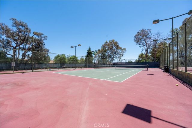 10110 Melinda Way 4, Northridge, CA 91325