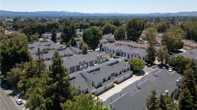 10110 Melinda Way 4, Northridge, CA 91325