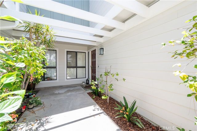 10110 Melinda Way 4, Northridge, CA 91325