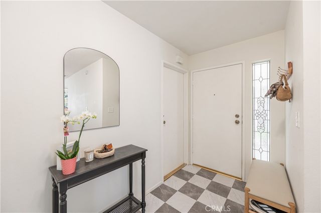 10110 Melinda Way 4, Northridge, CA 91325