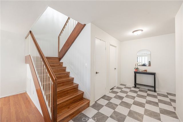 10110 Melinda Way 4, Northridge, CA 91325