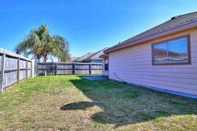 6824 Fox Tail Dr, Corpus Christi, TX 78413