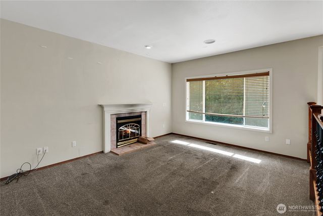 1909 S 375th Street, Federal Way, WA 98003