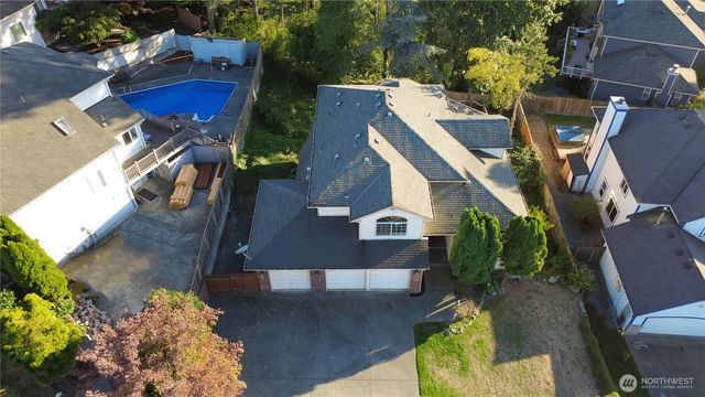 1909 S 375th Street, Federal Way, WA 98003