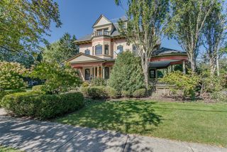 516 E FOREST AVENUE, Neenah, WI 54956