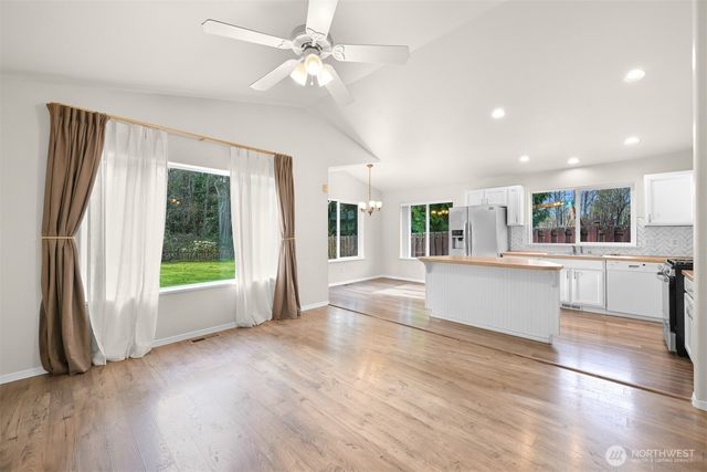 4390 Lateener Lane, Blaine, WA 98230