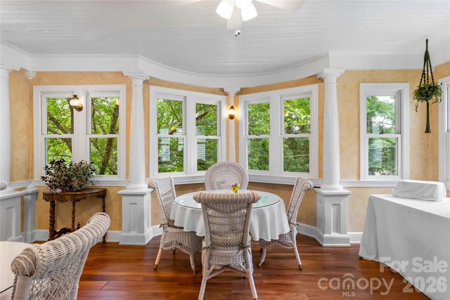 86 Edgemont Road, Asheville, NC 28801