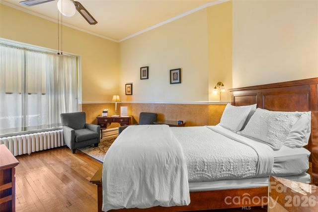 86 Edgemont Road, Asheville, NC 28801