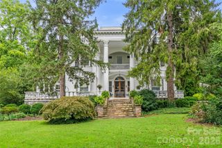 86 Edgemont Road, Asheville, NC 28801