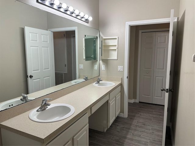 5996 MILFORD HAVEN PLACE, Orlando, FL 32829