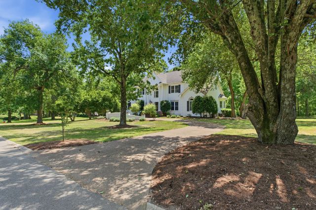 9531 Butler Dr, Brentwood, TN 37027