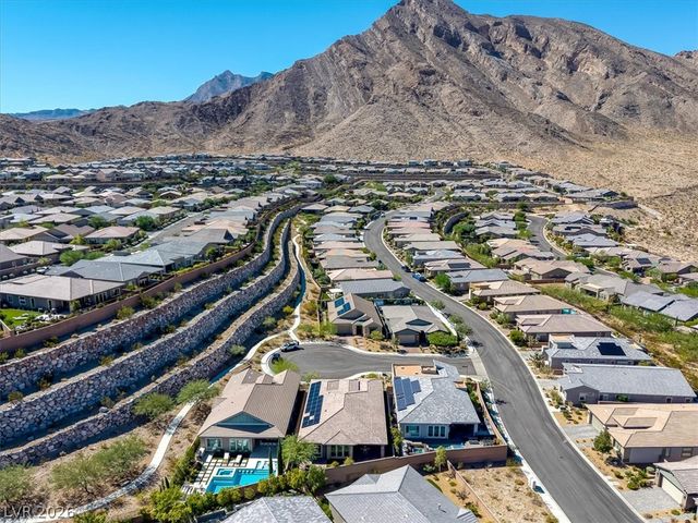 3070 Spring Solstice Court, Las Vegas, NV 89138