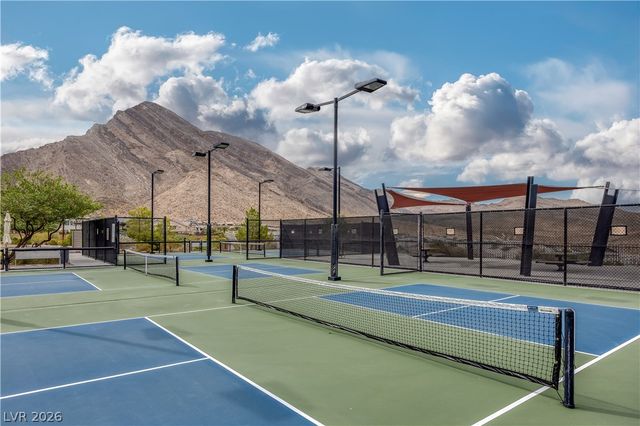 3070 Spring Solstice Court, Las Vegas, NV 89138