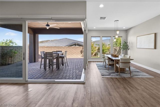 3070 Spring Solstice Court, Las Vegas, NV 89138