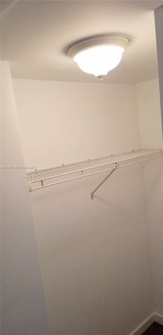 15205 NE 6th Avenue D204, Miami, FL 33162