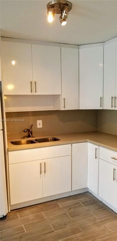 15205 NE 6th Avenue D204, Miami, FL 33162