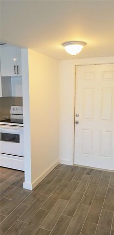 15205 NE 6th Avenue D204, Miami, FL 33162